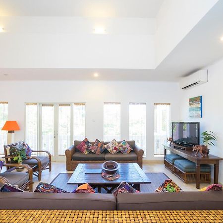 Beach Melati Apartments Legian Kültér fotó
