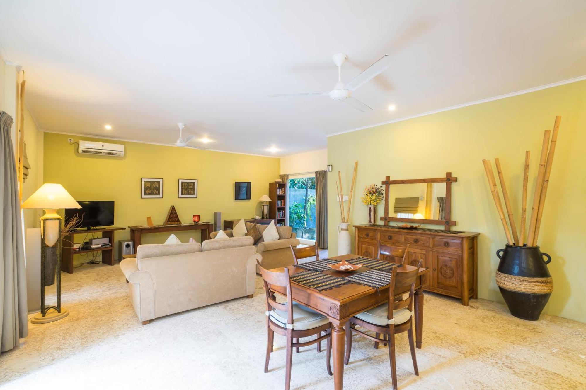 Beach Melati Apartments Legian Kültér fotó